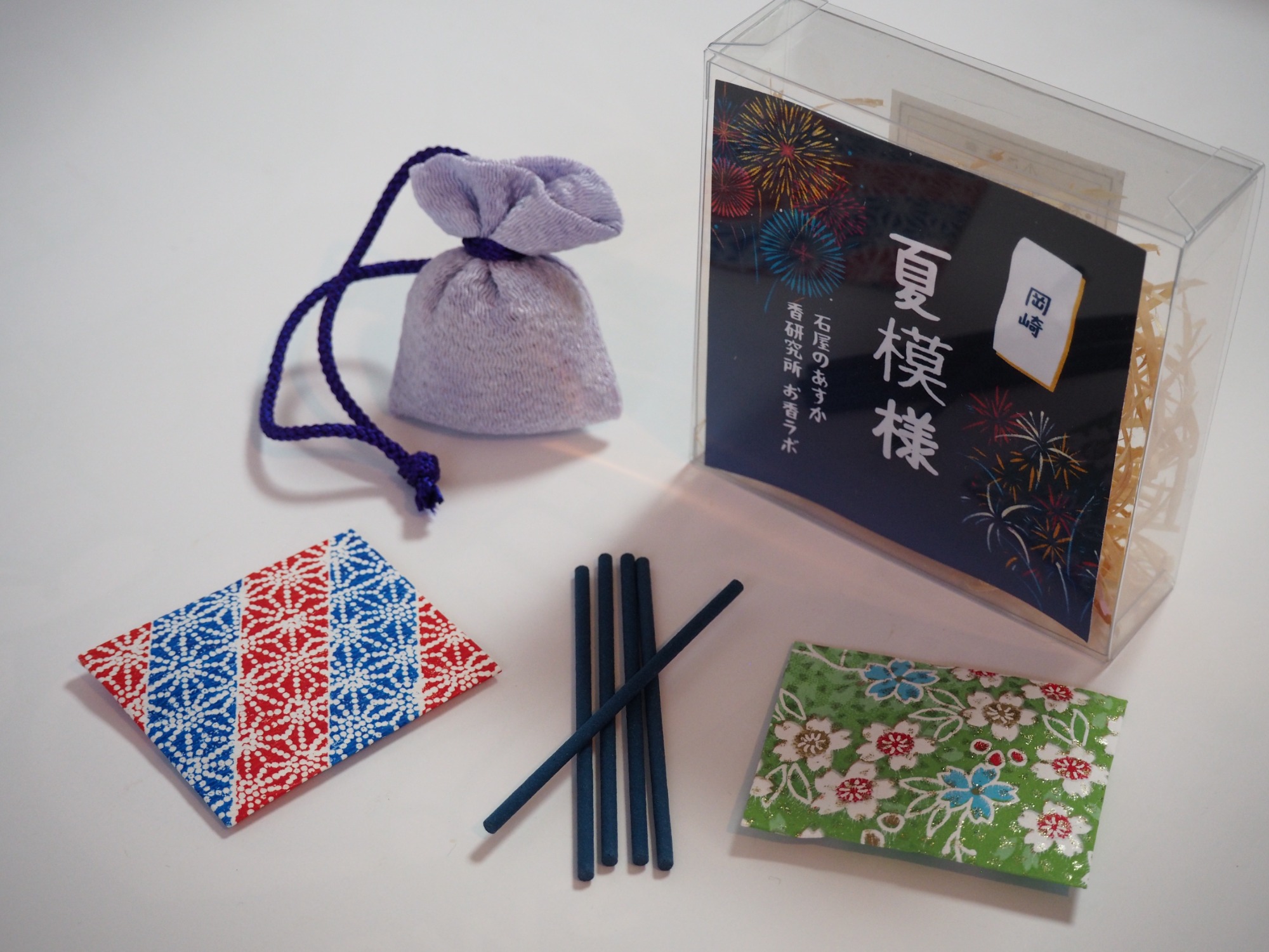 岡崎夏模様 お香・岡崎 花ごよみ・花菖蒲 匂い袋・文香セット